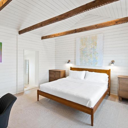 Boutique Room Steps From Downtown Mall Rose Jean Room 3 Charlottesville Exteriör bild