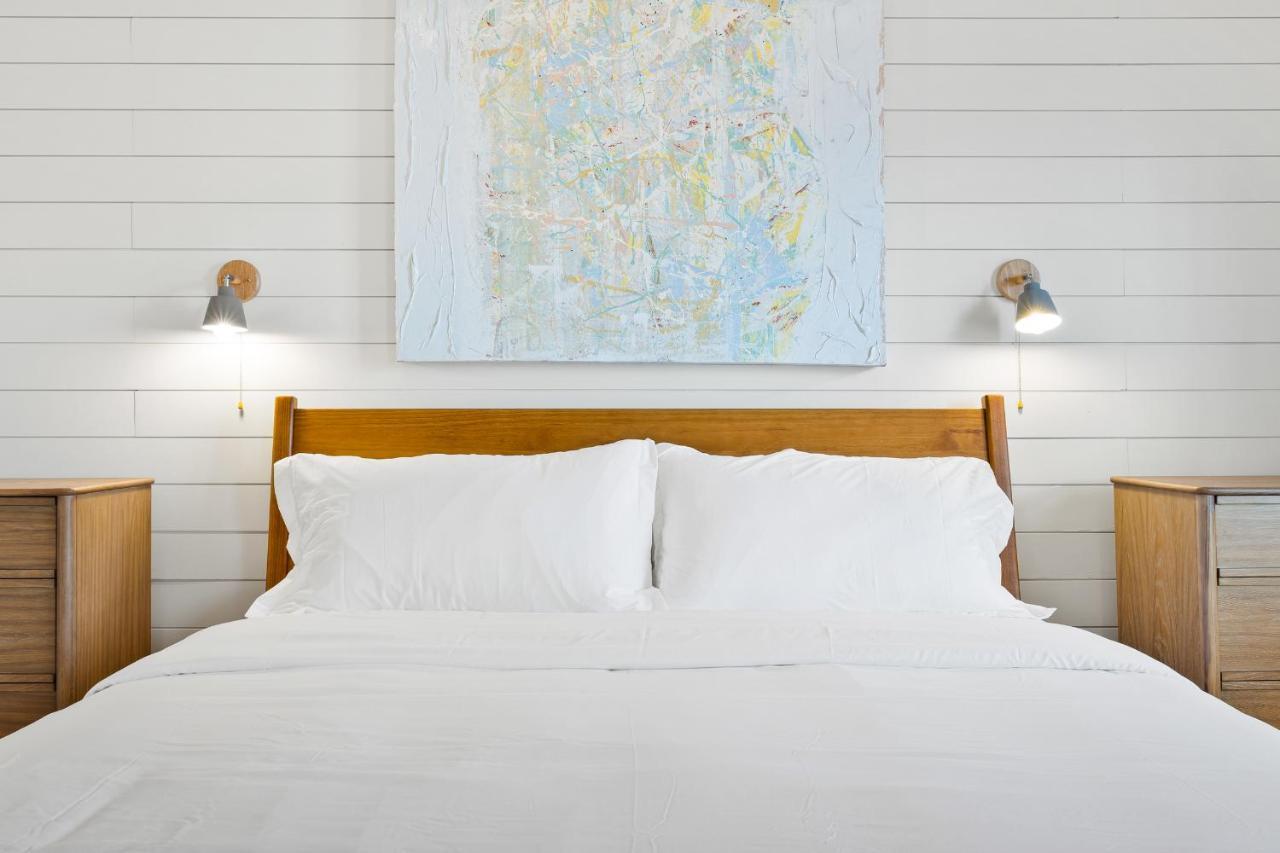 Boutique Room Steps From Downtown Mall Rose Jean Room 3 Charlottesville Exteriör bild
