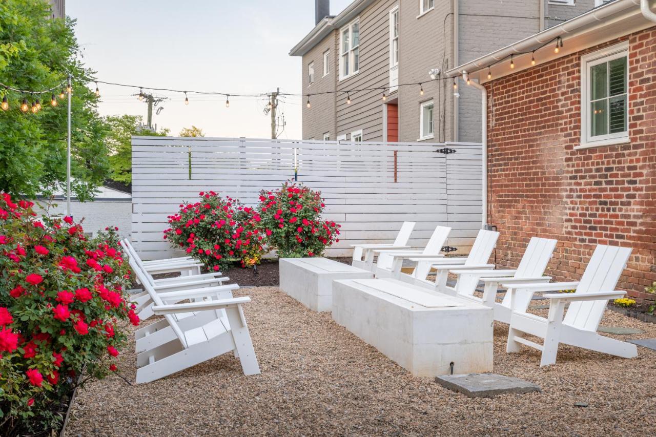 Boutique Room Steps From Downtown Mall Rose Jean Room 3 Charlottesville Exteriör bild